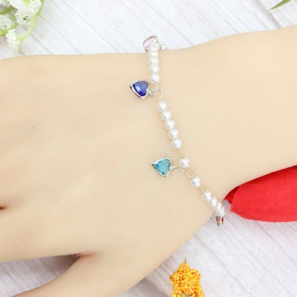 "Trendy Handmade Bracelet – A Thoughtful Gift for Girls & Women | UNVRC1440 - Picture 1 of 10